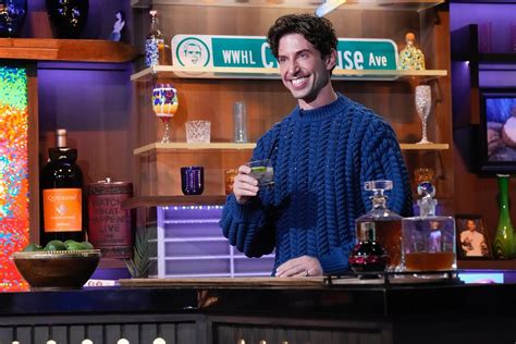 bravo 9pm tonight|bravowwhl (@bravowwhl) .